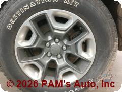 Vehicle photo 6