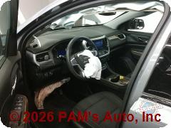 Vehicle photo 7