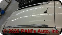 Vehicle photo 5