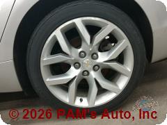 Vehicle photo 6