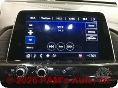 Vehicle photo 10