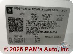 Vehicle photo 13