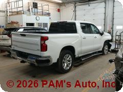 Vehicle photo 3