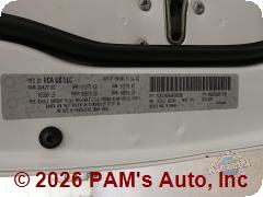 Vehicle photo 13