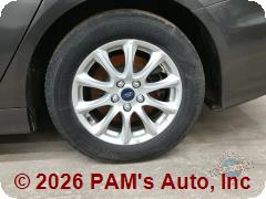 Vehicle photo 6