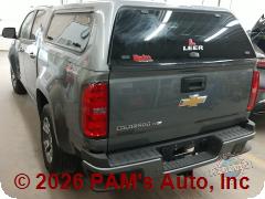 Vehicle photo 4