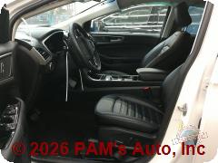 Vehicle photo 7