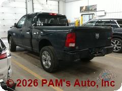 Vehicle photo 4