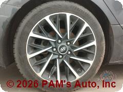 Vehicle photo 6