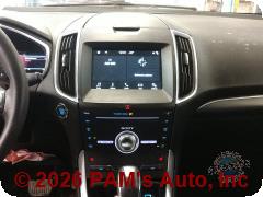 Vehicle photo 10