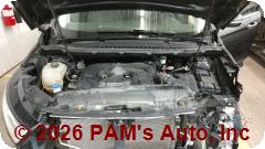 Vehicle photo 12