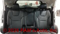 Vehicle photo 8