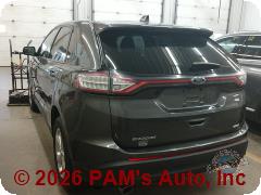 Vehicle photo 4