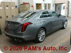 Vehicle photo 3