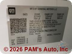 Vehicle photo 13