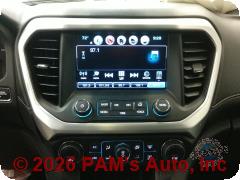 Vehicle photo 10