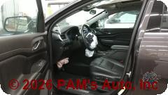 Vehicle photo 7