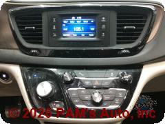 Vehicle photo 10