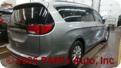 Vehicle photo 3