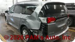 Vehicle photo 4