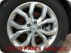 Vehicle photo 6