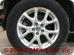 Vehicle photo 6