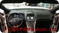 Vehicle photo 11