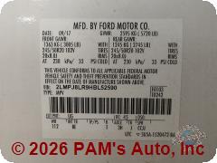 Vehicle photo 13