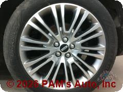 Vehicle photo 6