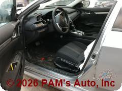 Vehicle photo 7