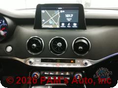 Vehicle photo 10