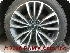 Vehicle photo 6