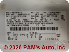 Vehicle photo 13
