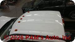 Vehicle photo 5