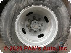 Vehicle photo 6