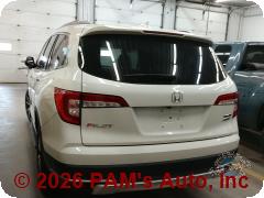 Vehicle photo 4