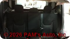 Vehicle photo 8