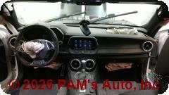 Vehicle photo 11