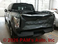 Vehicle photo 4