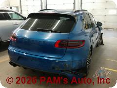Vehicle photo 3