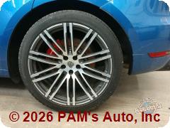 Vehicle photo 6
