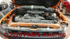 Vehicle photo 12