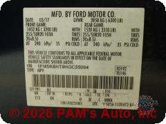Vehicle photo 13