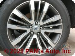 Vehicle photo 6