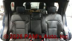 Vehicle photo 8
