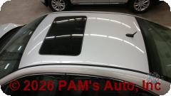 Vehicle photo 5