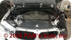 Vehicle photo 12
