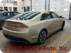 Vehicle photo 3