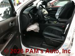 Vehicle photo 7