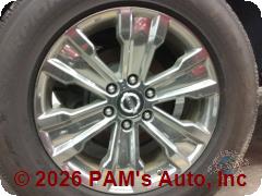 Vehicle photo 6
